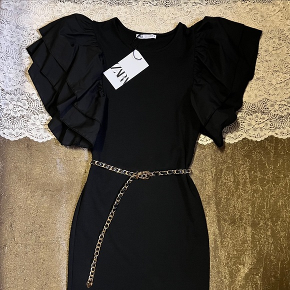 Zara Ruffled Dress - Picture 2 of 9